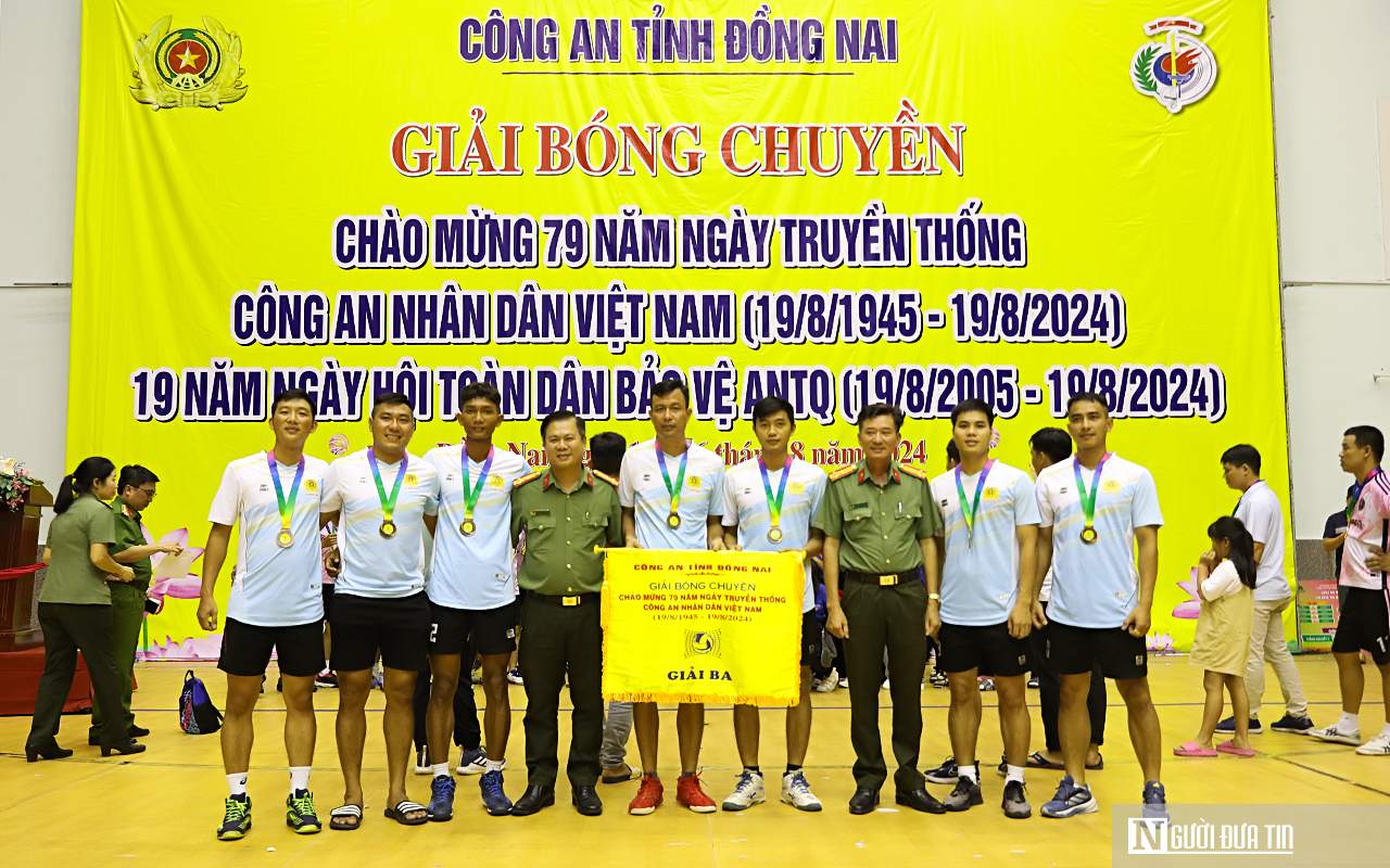 Bế mạc giải bóng chuyền nam Công an tỉnh Đồng Nai năm 2024- Ảnh 29.