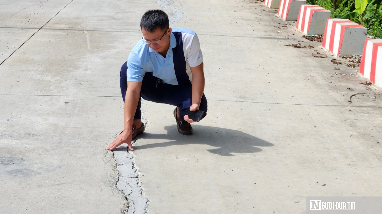 Vụ 1,9km đường đê vừa sử dụng đã nứt toác: Sẽ yêu cầu đào lên đổ lại bê tông- Ảnh 2.