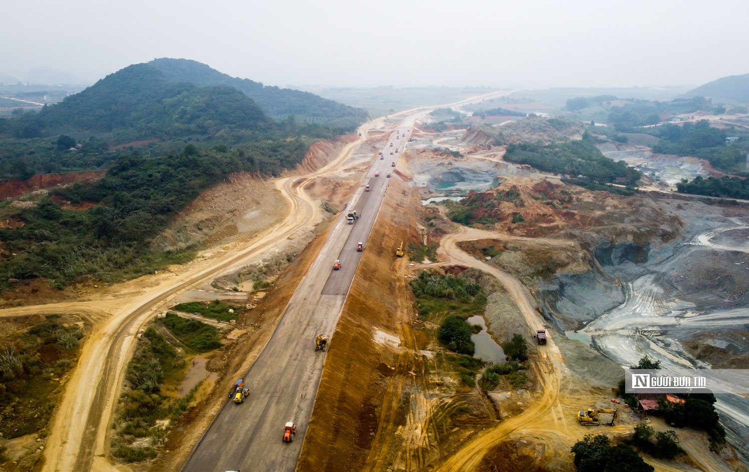 Tăng tốc cho mục tiêu 3.000 km cao tốc vào cuối năm 2025- Ảnh 2.