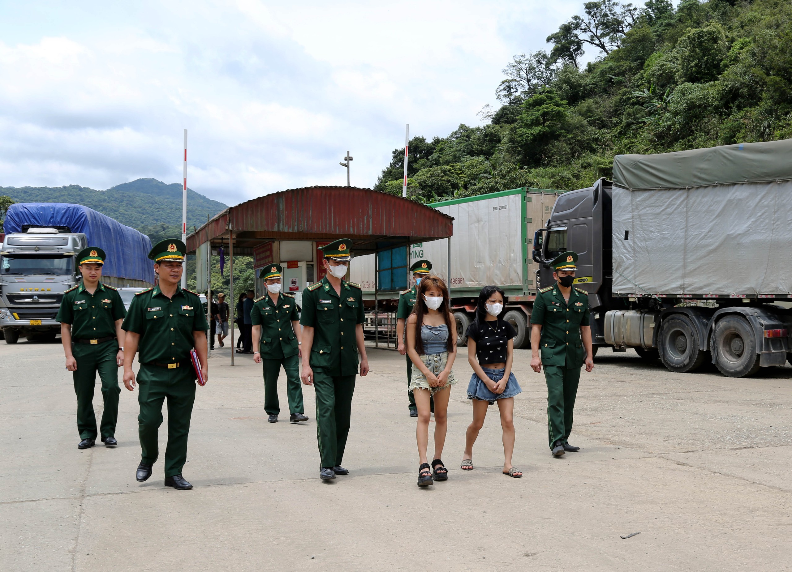 Kí ức rùng rợn nơi động quỷ xứ người-Bài 1: Những lá thư kêu cứu về Việt Nam- Ảnh 3.