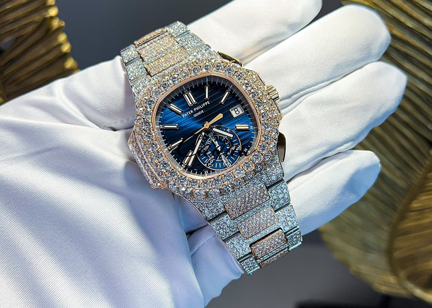 Vì sao đồng hồ Patek Philippe đắt đỏ nhất thế giới, "có tiền chưa chắc mua được"?- Ảnh 3.