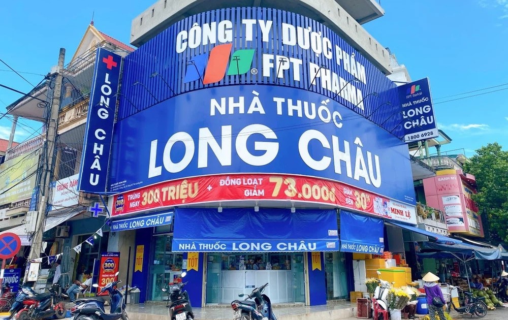 Chuỗi nhà thuốc Long Châu tiếp tục là "gà đẻ trứng vàng" cho FPT Retail- Ảnh 1.