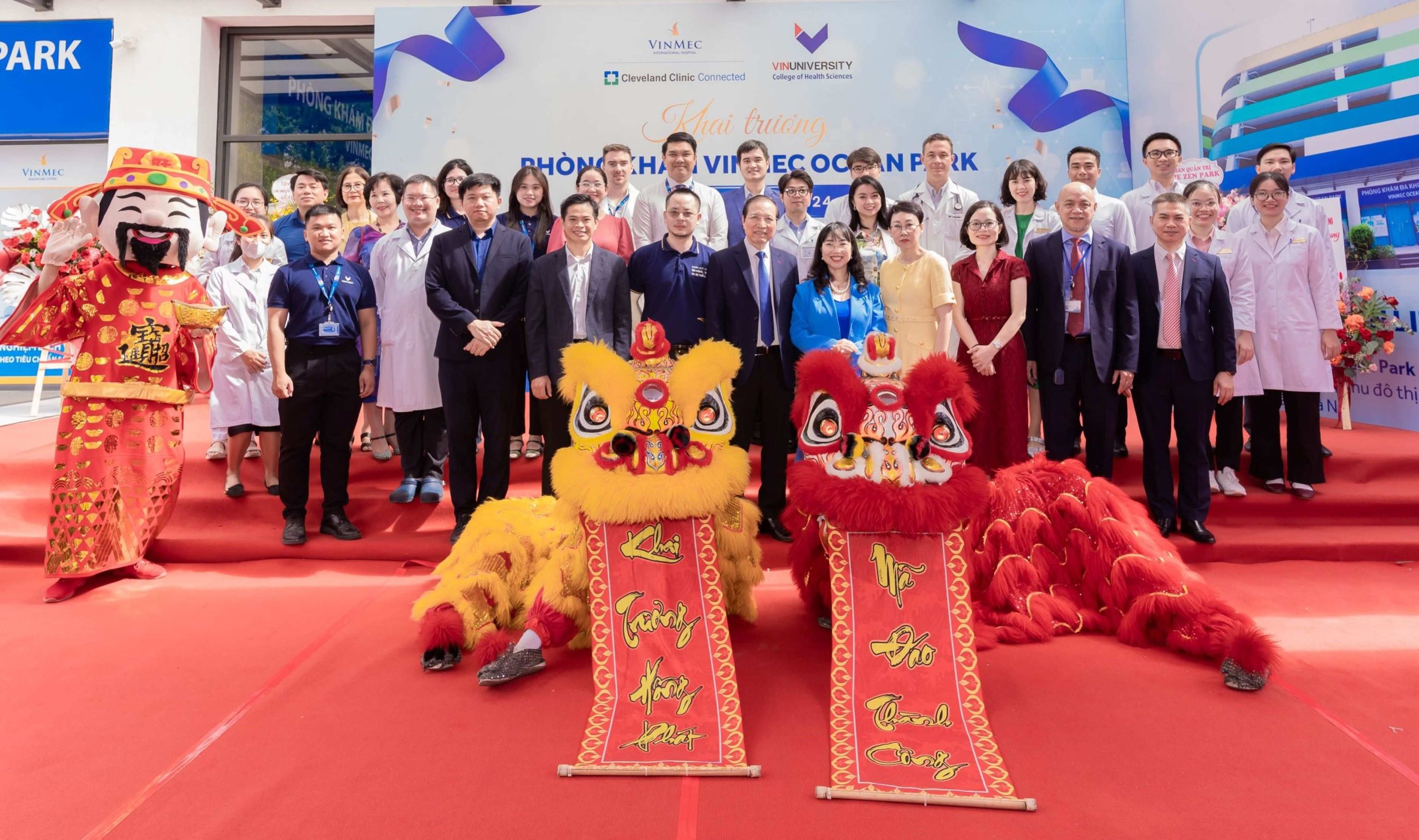 Vinmec khai trương Phòng khám Đa khoa Quốc tế tại Vinhomes Ocean Park - Ảnh 2. Vinmec khai trương Phòng khám Đa khoa Quốc tế tại Vinhomes Ocean Park - Ảnh 2.