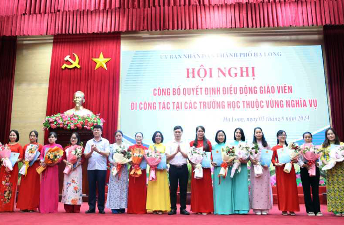 Quảng Ninh: 65 giáo viên xin luân chuyển đến công tác tại vùng khó khăn- Ảnh 1.