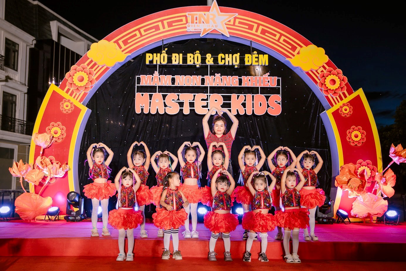 Mô hình giáo dục tiên tiến tại Master Kids – TNR Stars Diễn Châu- Ảnh 6.