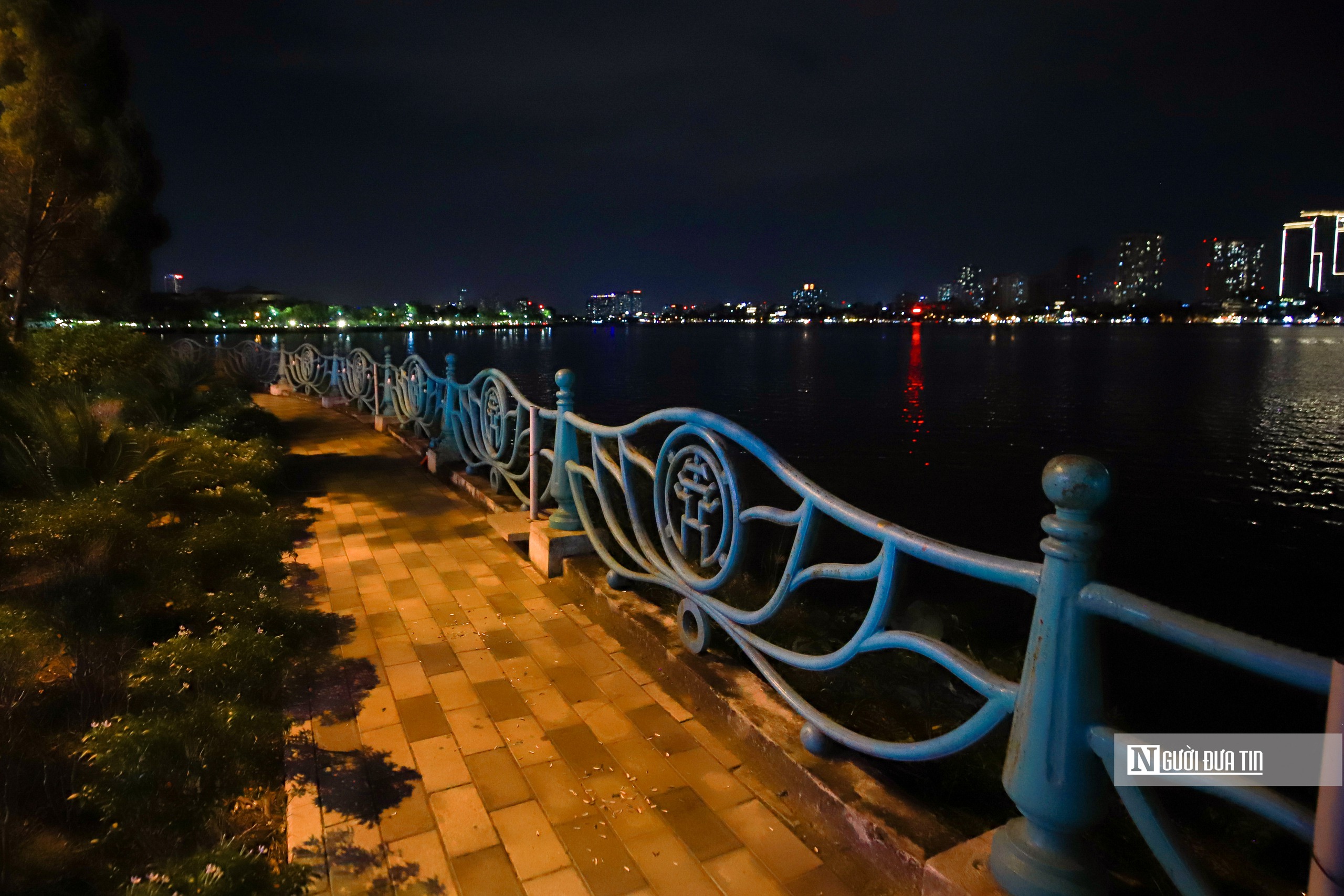 Hà Nội: Tăng cường kiểm tra, xử lý không để tái lấn chiếm hè phố- Ảnh 10.