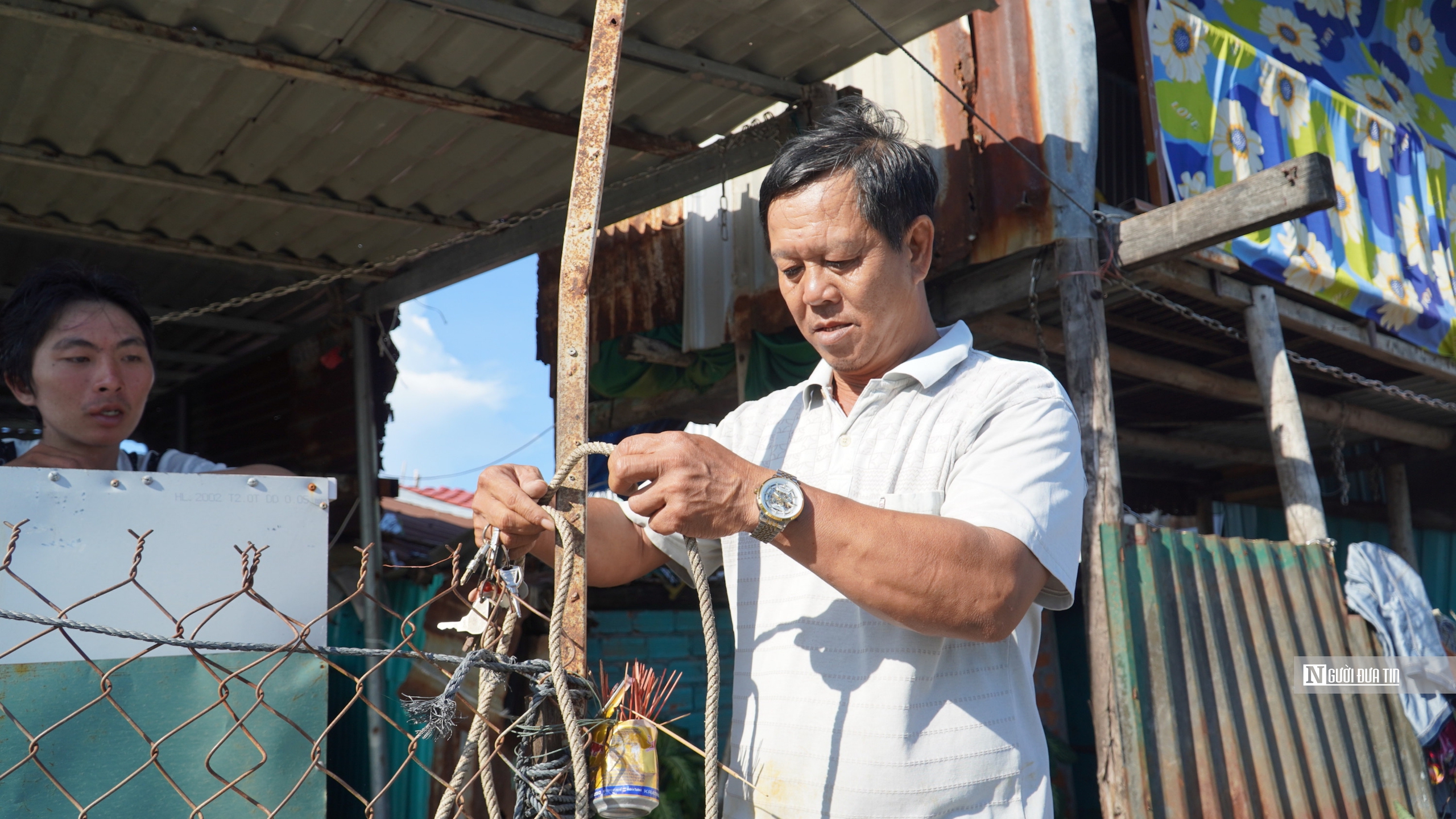 Điểm tựa cho ngư dân vươn khơi- Ảnh 1.