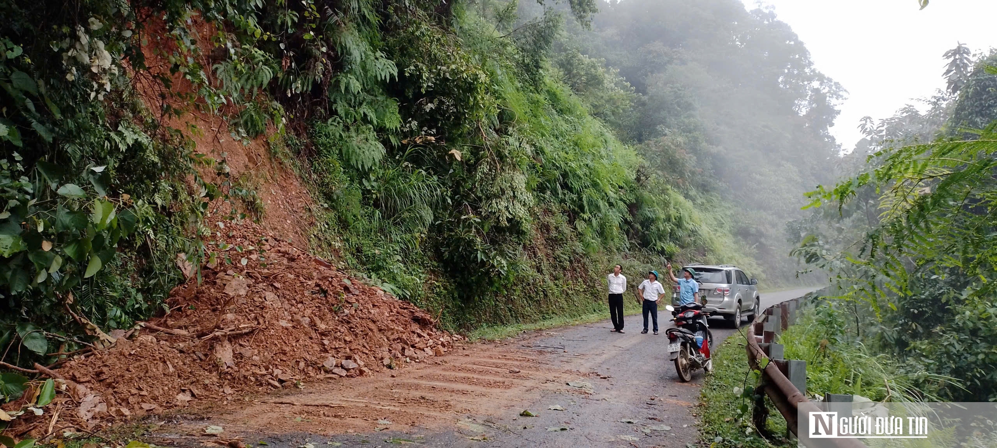 Sông Mã ở Thanh Hóa sạt lở gần 2km, sâu 20-30m- Ảnh 3.