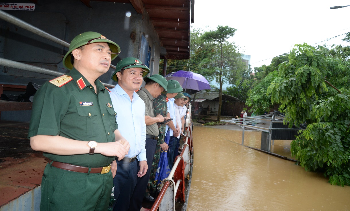 Kiểm tra công tác ứng phó với mưa lũ tại huyện Ba Vì- Ảnh 2.