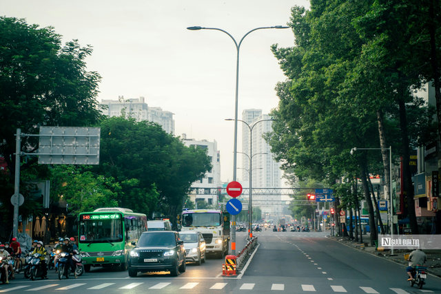 Tp.HCM cấm xe lưu thông vào đường Lê Lợi trong 5 ngày- Ảnh 1.