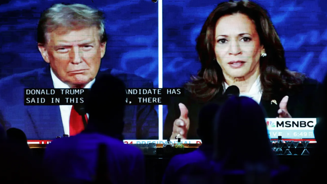 Cách truyền thông Mỹ phản ứng với cuộc tranh luận giữa ông Trump và bà Harris- Ảnh 1.