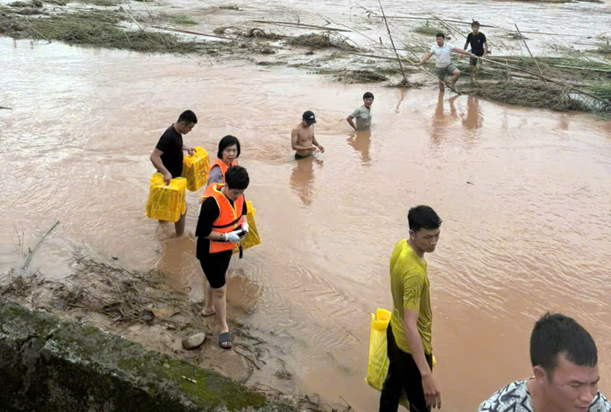 Quảng Ninh: Khơi thông dòng chảy giúp gần 60 hộ dân thoát khỏi bị cô lập- Ảnh 1.