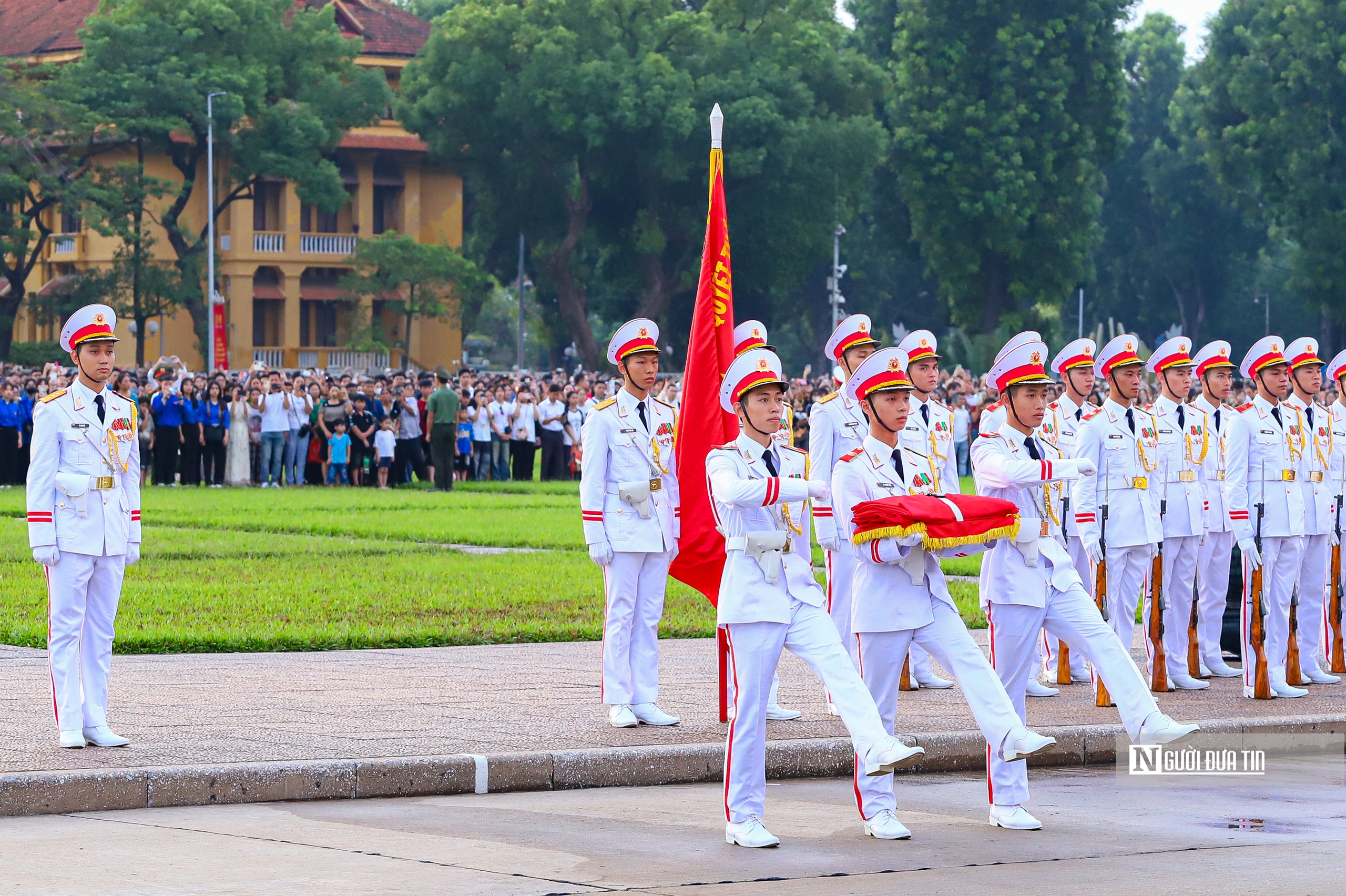 Trang nghiêm Lễ thượng cờ mừng Quốc khánh 2/9- Ảnh 4.