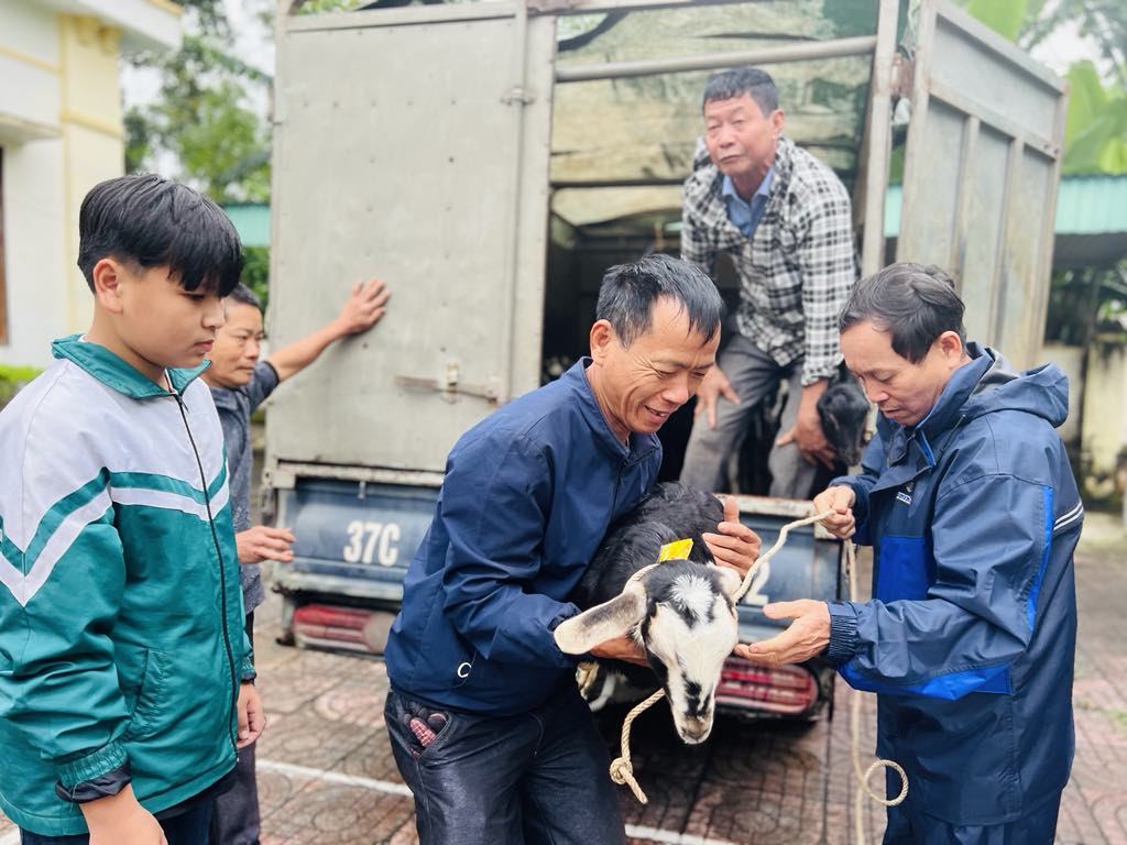 Hà Tĩnh: Nâng cao kiến thức cho cán bộ làm công tác giảm nghèo ở cơ sở- Ảnh 2.