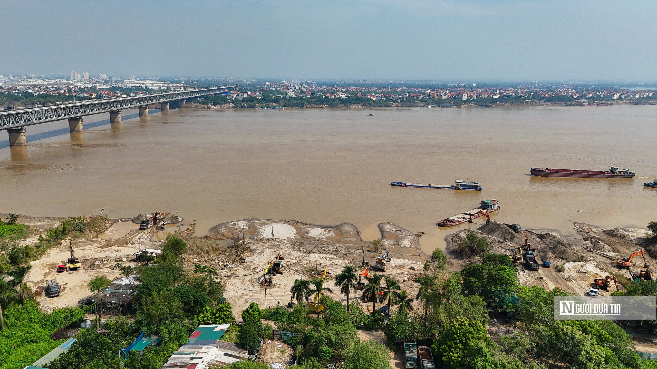 Hà Nội: Lũ rút, bến bãi ven sông quận Bắc Từ Liêm lại hoạt động rầm rộ- Ảnh 17.