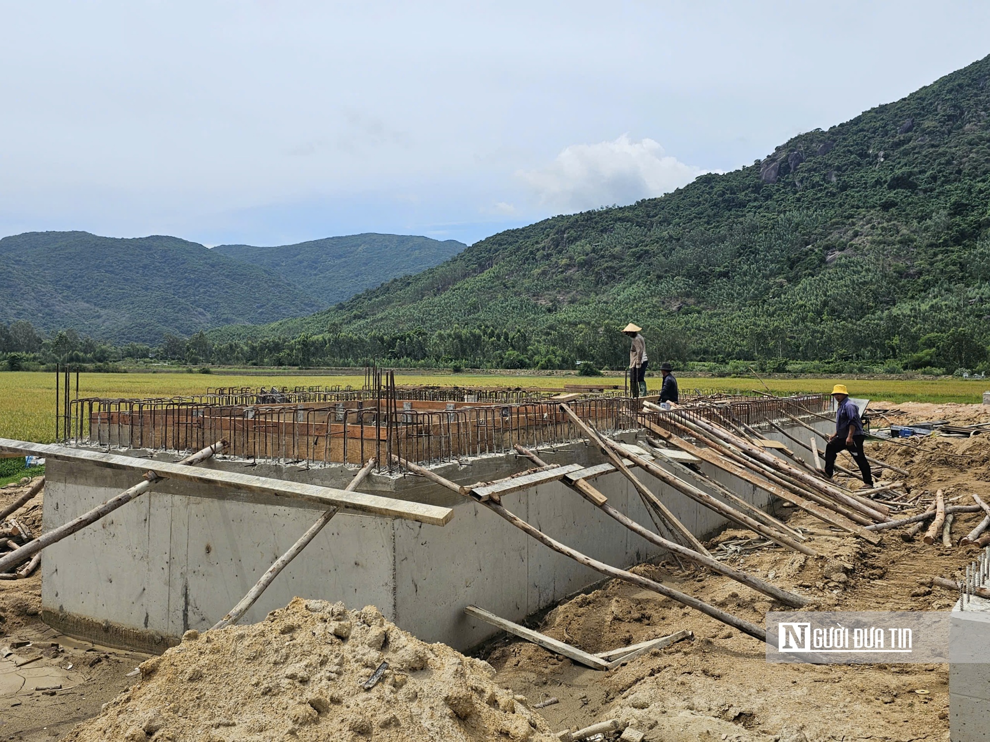 Tỉnh Bình Định chỉ đạo các địa phương đẩy nhanh tiến độ khu tái định cư cho người dân vùng thiên tai. Trong ảnh: Khu tái định cư ở xã Cát Thành phục vụ di dời gần 100 hộ dân  dưới chân núi Cấm. Ảnh: Phúc Thắng