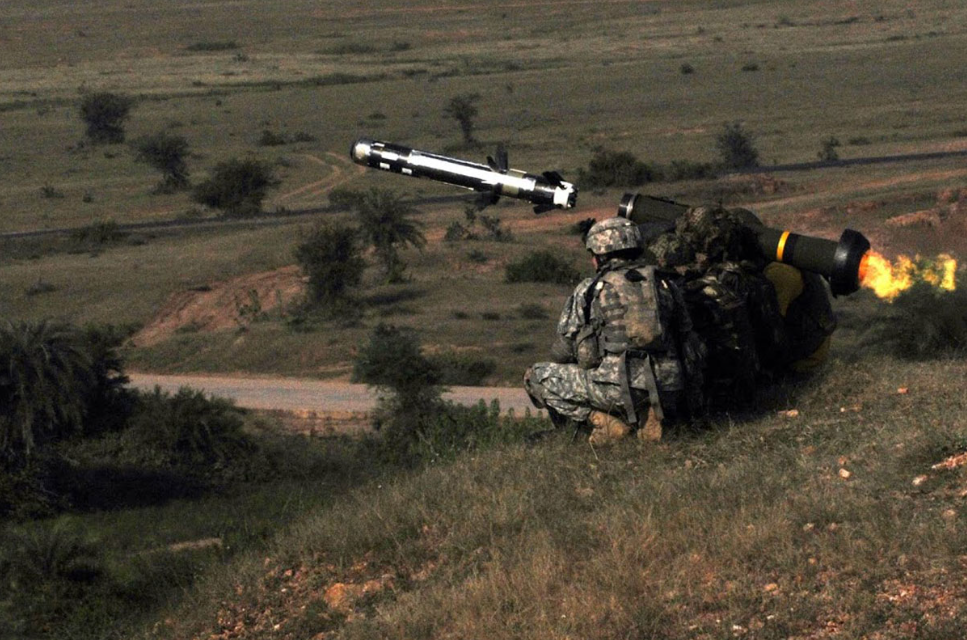 Tên lửa FGM-148F Javelin: “Sát thủ diệt tăng”- Ảnh 4.