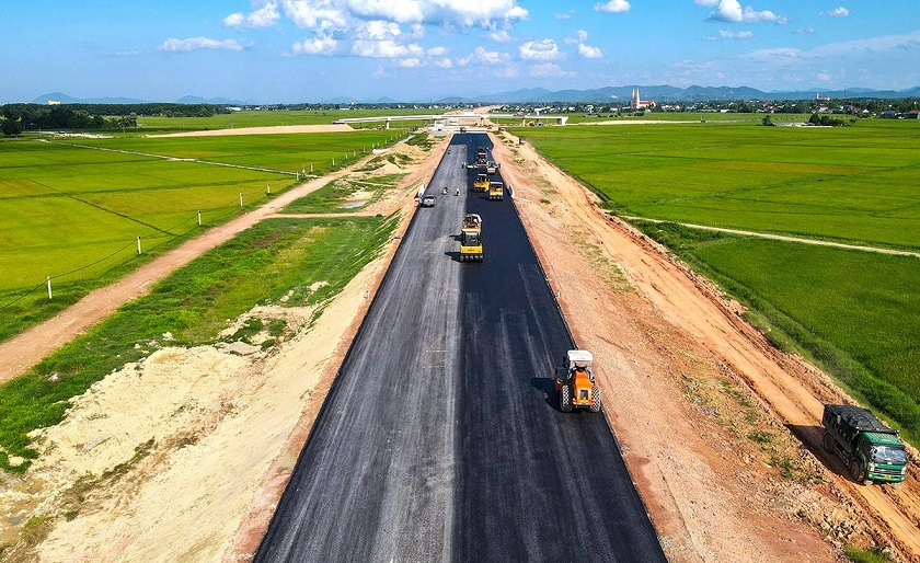 Quyết tâm vượt tiến độ trên cao tốc đoạn Hàm Nghi - Vũng Áng- Ảnh 2.