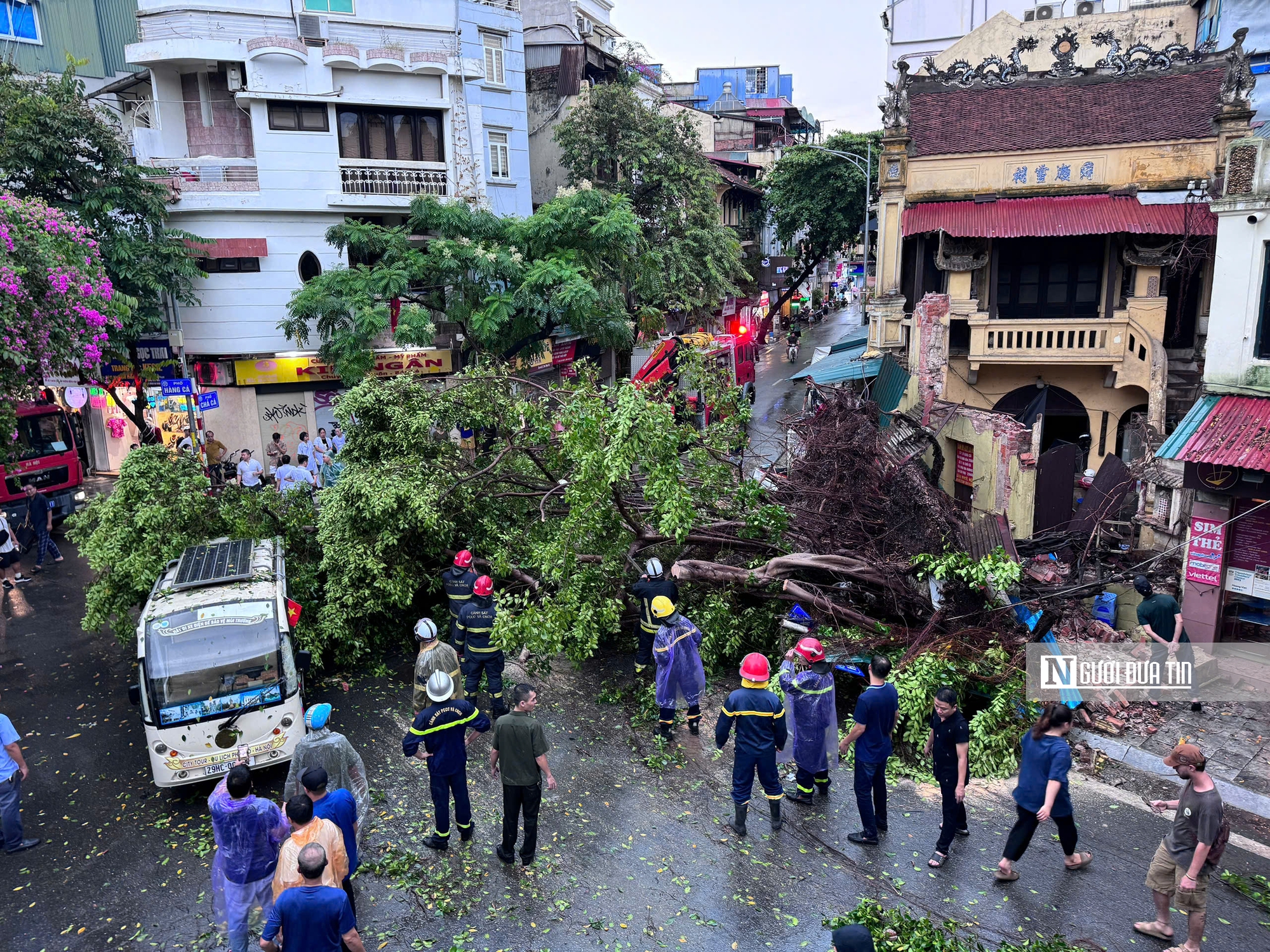 Hà Nội đã có người thương vong do bão số 3- Ảnh 3.