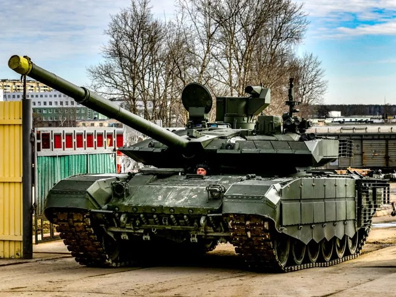 Huyền thoại xe tăng “tuyệt vời nhất trên đời” T-90M Proryv- Ảnh 1.