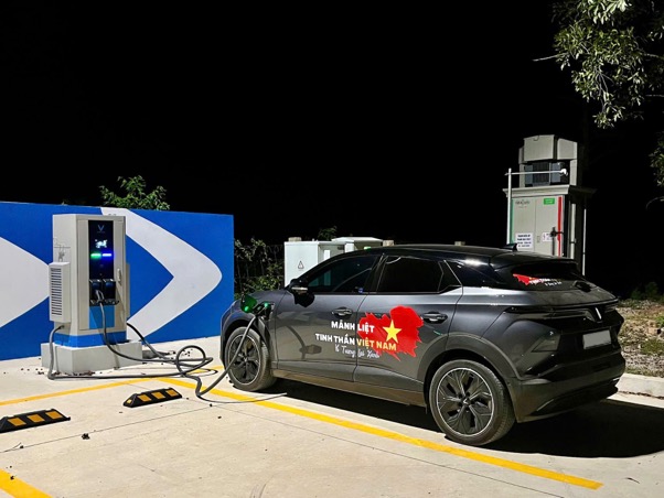 “Trạm sạc toàn dân”: Cú đại nhảy vọt cho công cuộc chuyển đổi xanh tại Việt Nam- Ảnh 1.