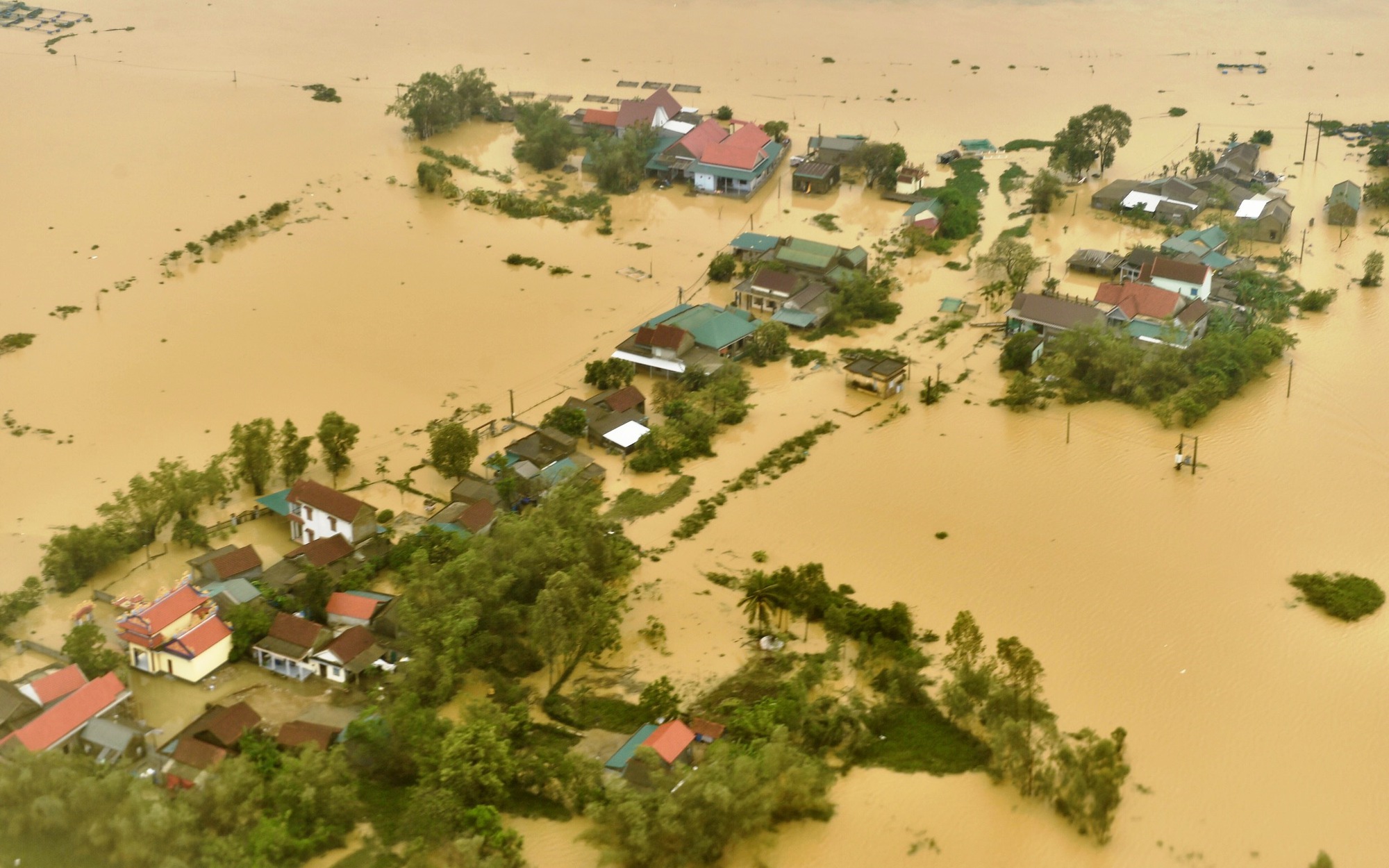 Không có việc vỡ đê tại Phú Thọ, Quảng Ninh
