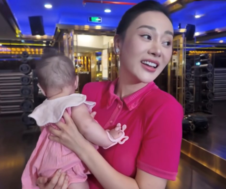 Diễn viên Phương Oanh khoe khoảnh khắc "đốn tim" của con trai- Ảnh 6. Diễn viên Phương Oanh khoe khoảnh khắc "đốn tim" của con trai- Ảnh 6.