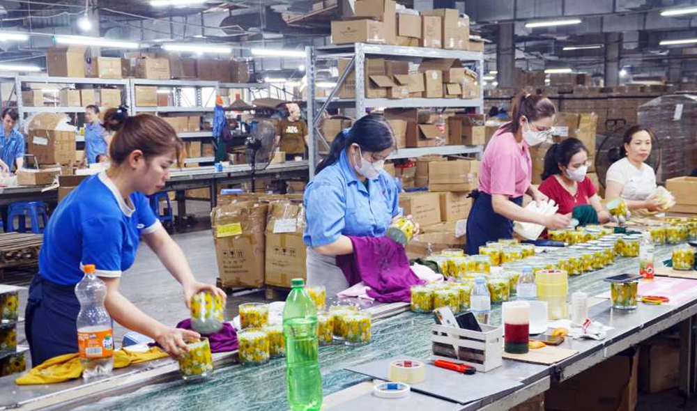 Quảng Ninh: Thưởng Tết Nguyên đán Ất Tỵ cao nhất 176 triệu đồng- Ảnh 1. Quảng Ninh: Thưởng Tết Nguyên đán Ất Tỵ cao nhất 176 triệu đồng- Ảnh 1.