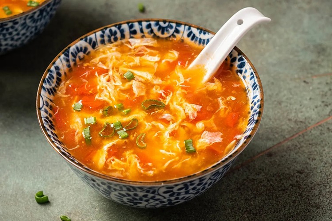 Tối nay ăn gì: Chỉ 1 quả trứng nấu theo cách này giải rượu ngày Tết cực nhanh- Ảnh 1. Tối nay ăn gì: Chỉ 1 quả trứng nấu theo cách này giải rượu ngày Tết cực nhanh- Ảnh 1.