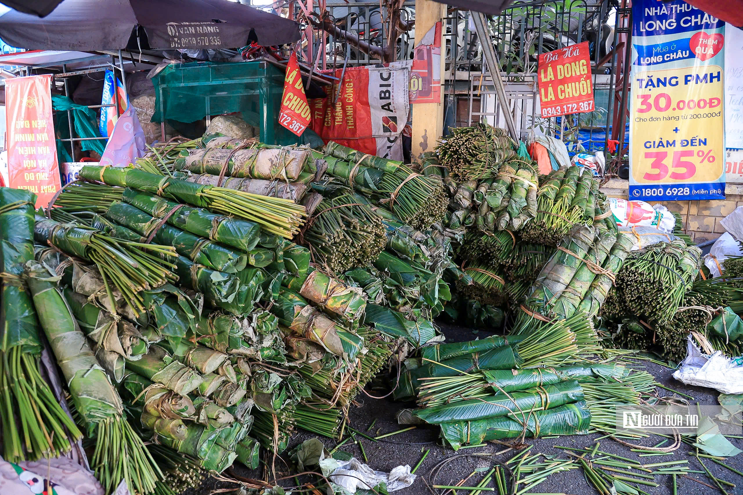 Chợ lá dong lâu đời ở Hà Nội tấp nập những ngày cận Tết- Ảnh 2.