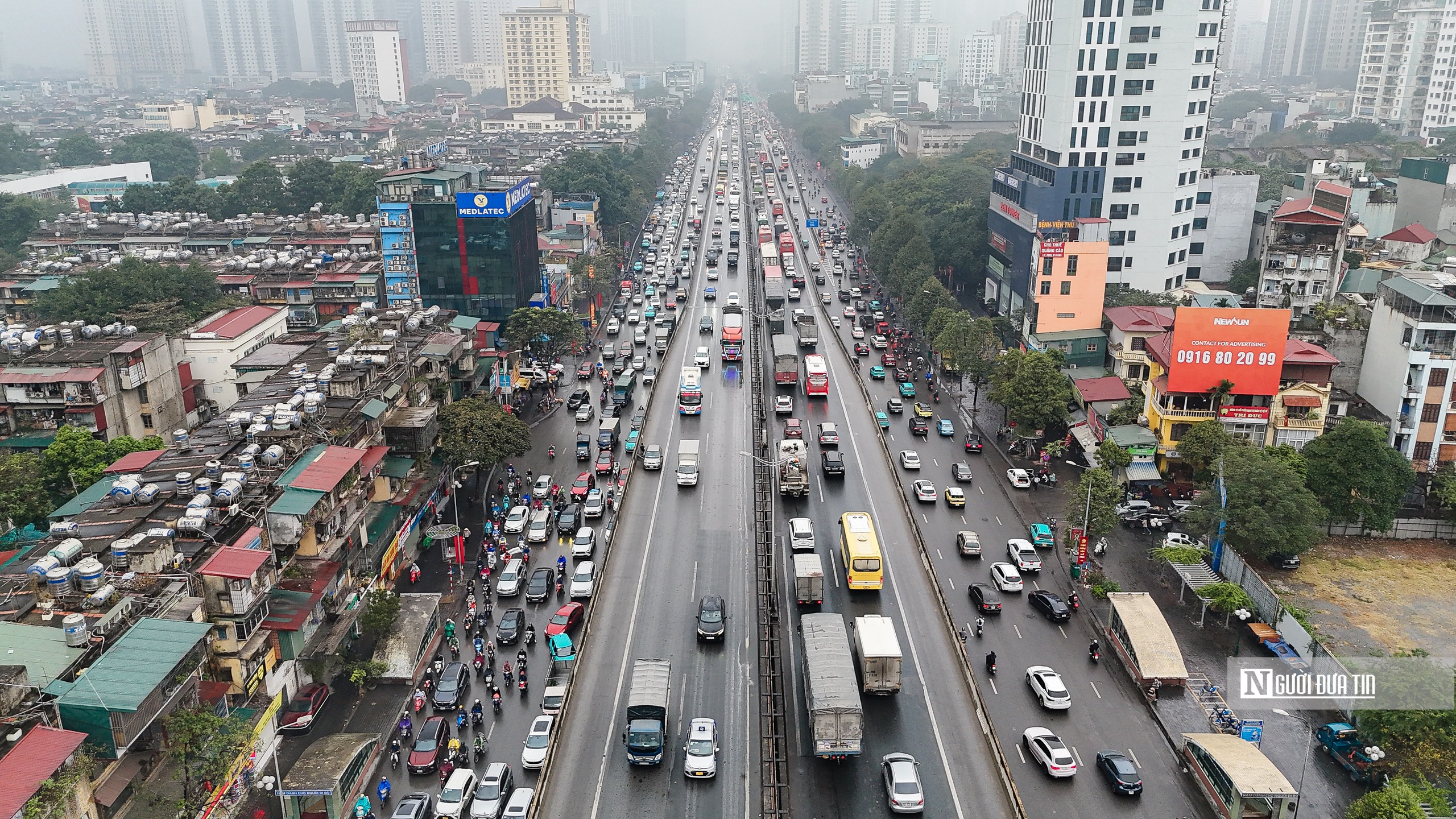 Giao thông Hà Nội bắt đầu "nóng " sáng 25 Tết- Ảnh 7.