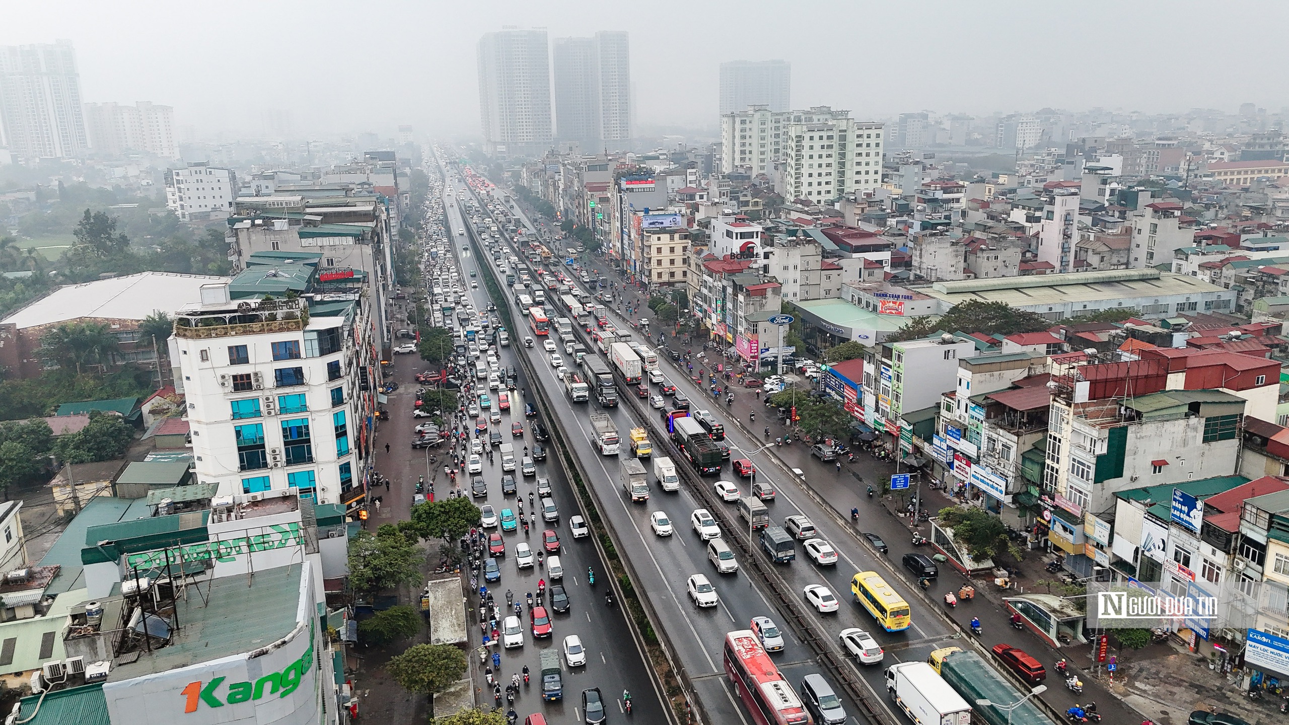 Giao thông Hà Nội bắt đầu "nóng " sáng 25 Tết- Ảnh 6.