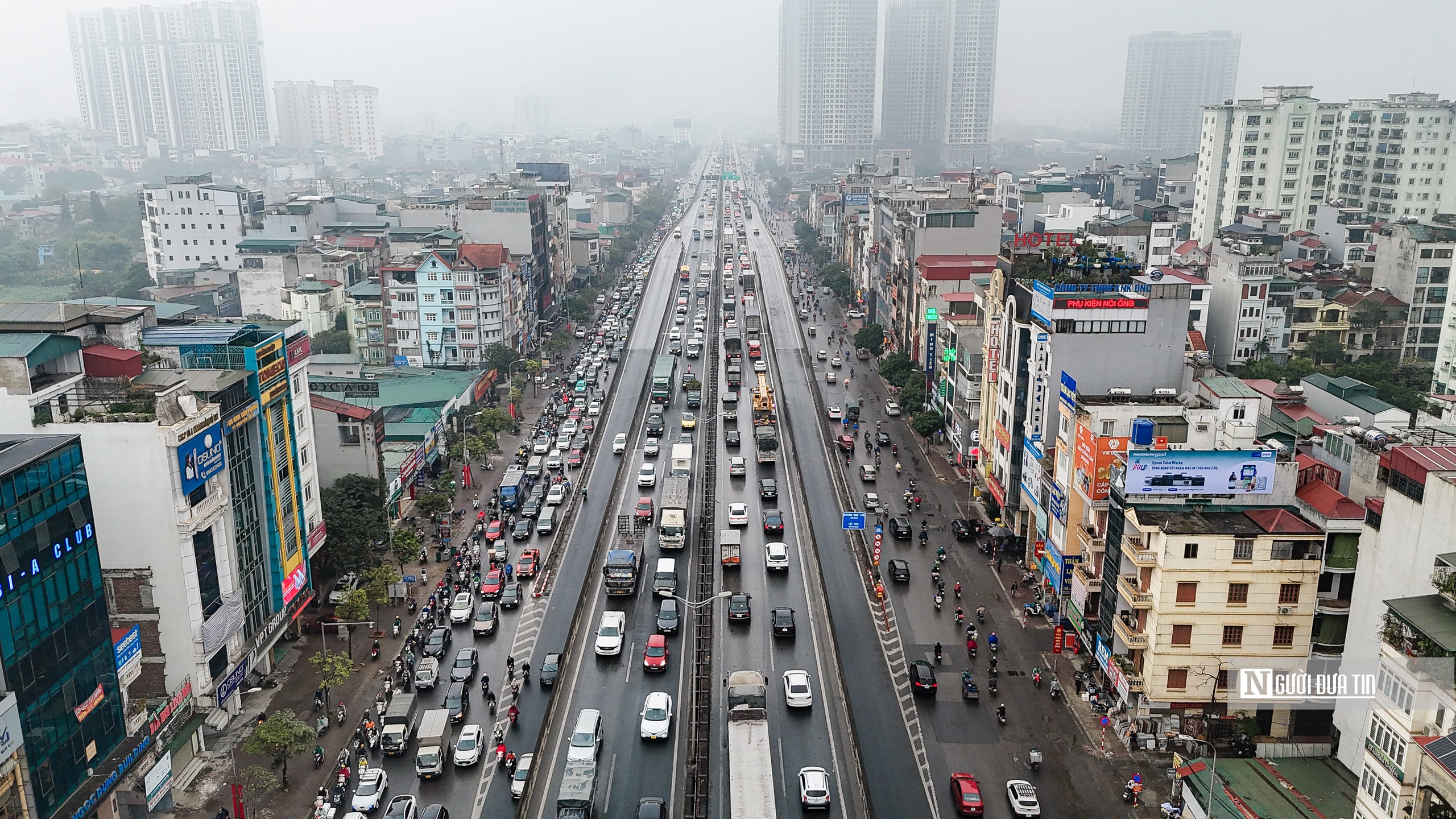 Giao thông Hà Nội bắt đầu "nóng " sáng 25 Tết- Ảnh 5.