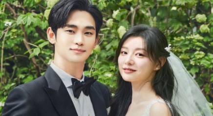 Kim Soo Hyun nói gì về tin hẹn hò Kim Ji Won?- Ảnh 1.