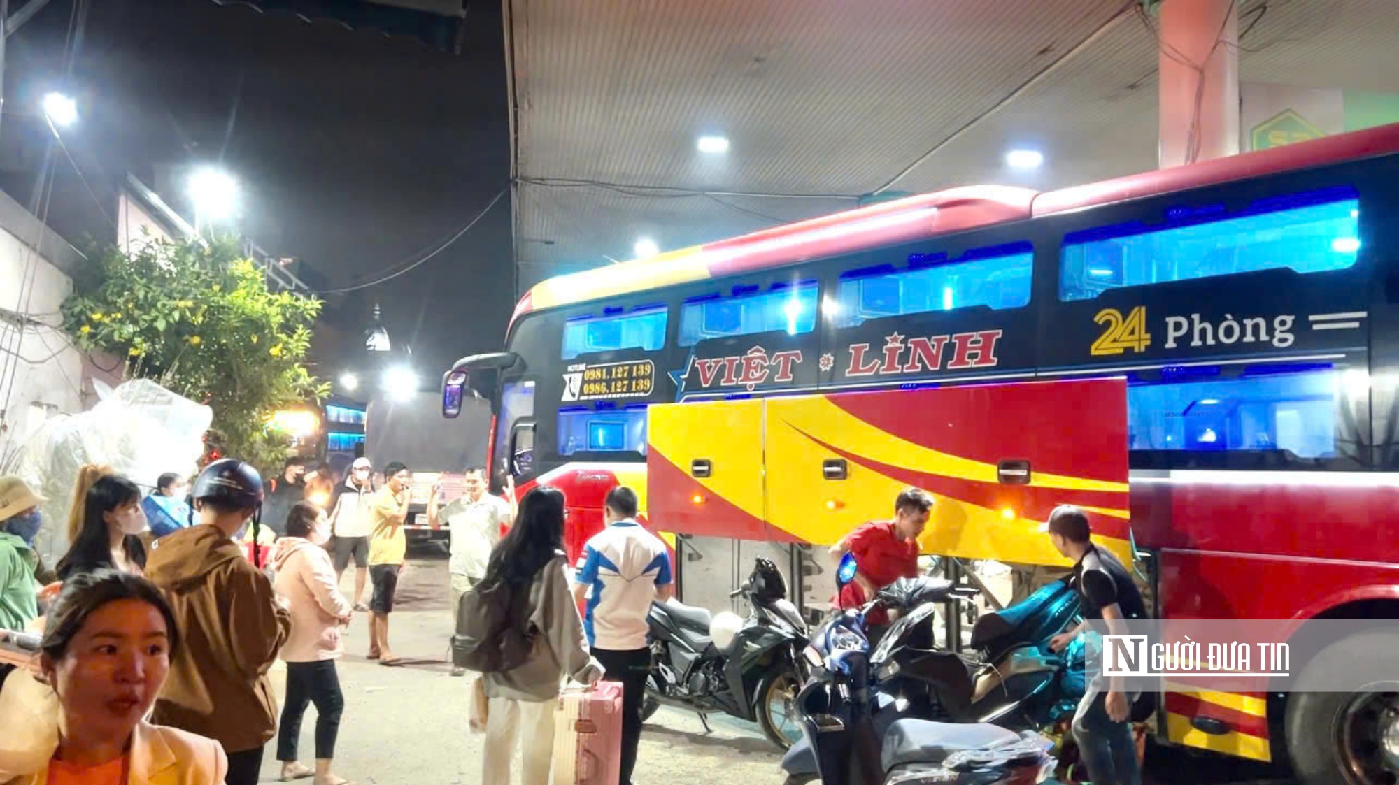 Vận tải hành khách dịp Tết: Biến cây xăng thành "bến cóc"- Ảnh 5.