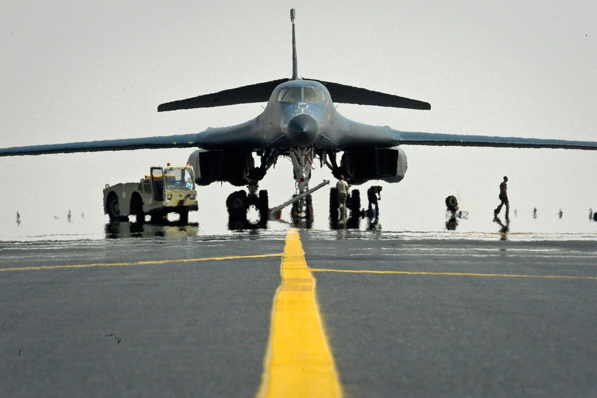 B-1B Lancer: Oanh tạc cơ sở hữu 50 kỷ lục thế giới- Ảnh 4.