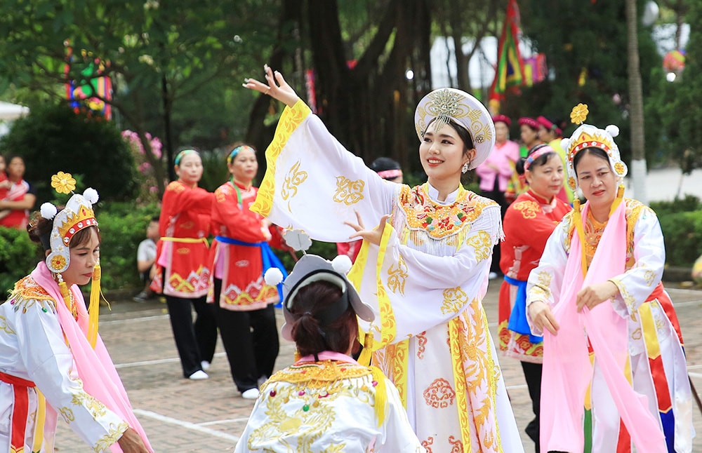 Những vai diễn đặc biệt lưu truyền điệu múa "Giảo Long" từ thần tích nghìn năm- Ảnh 5.