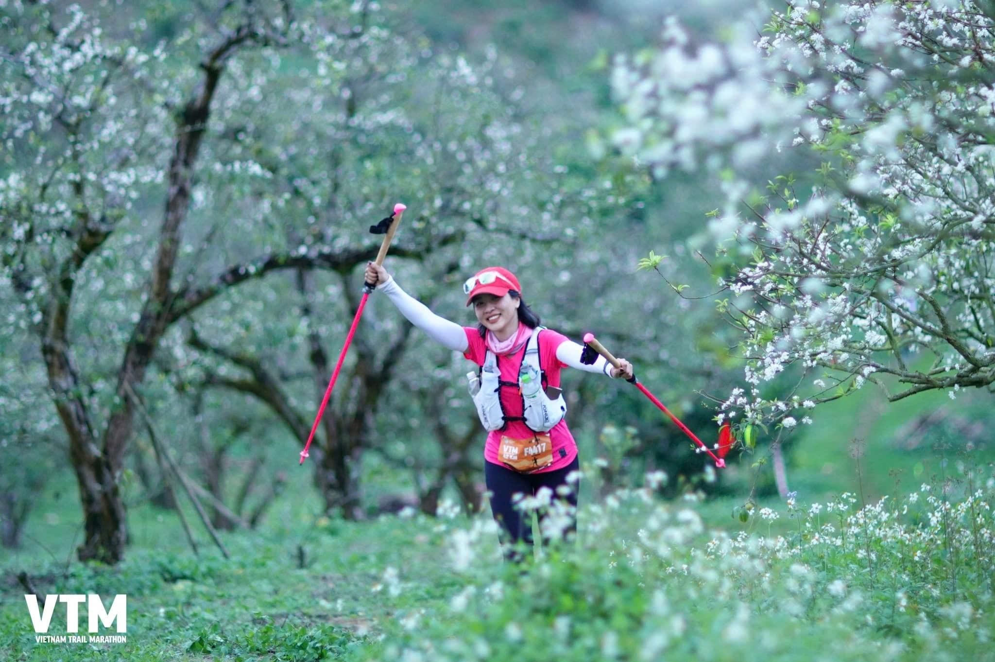 Nguyễn Thanh Bình chinh phục Ama Dablam: Leo núi không chỉ dành cho phái mạnh- Ảnh 2. Nguyễn Thanh Bình chinh phục Ama Dablam: Leo núi không chỉ dành cho phái mạnh- Ảnh 2.