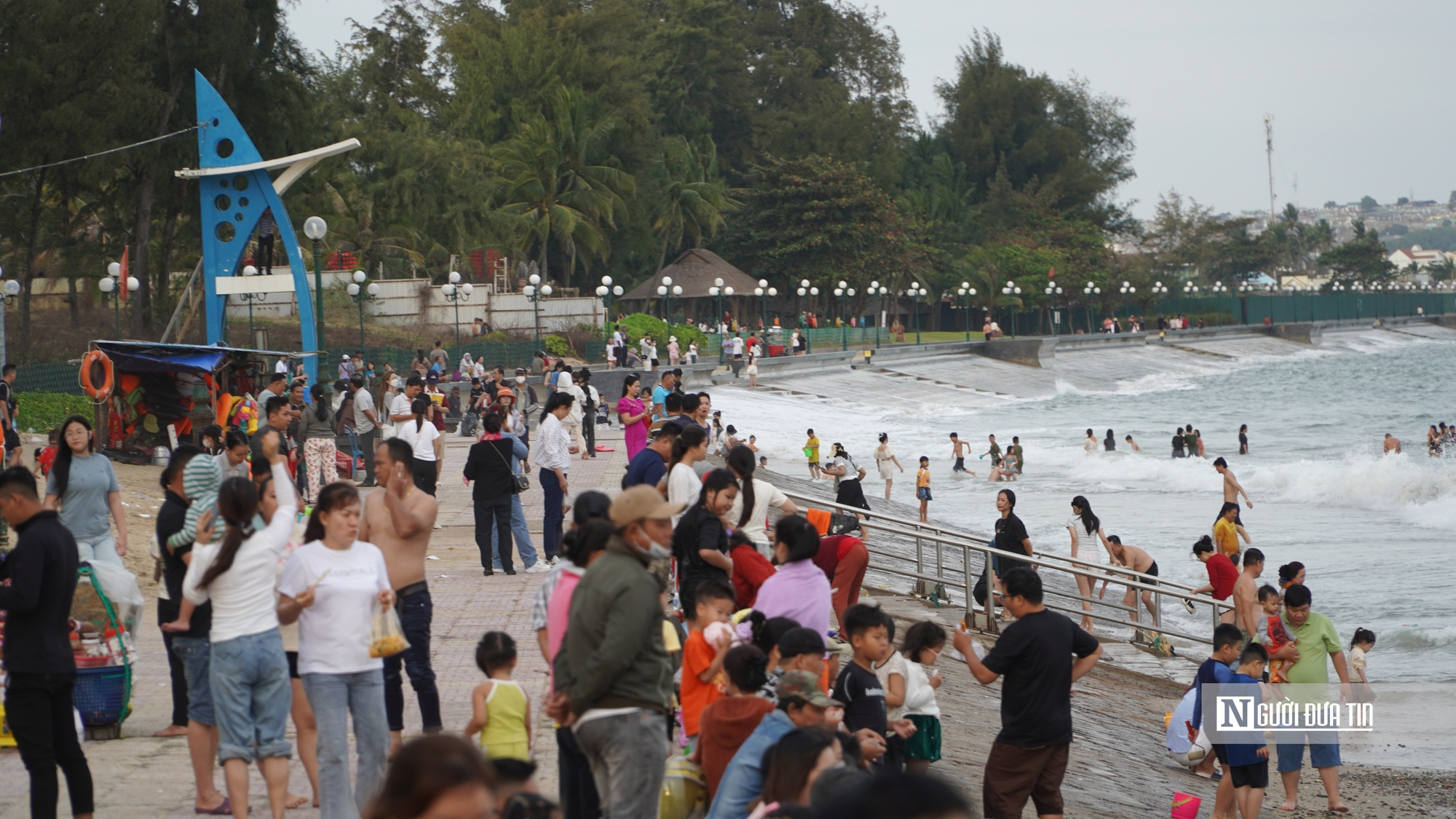 Du lịch Bình Thuận và Ninh Thuận đạt doanh thu ấn tượng dịp Tết Nguyên đán 2025- Ảnh 1.