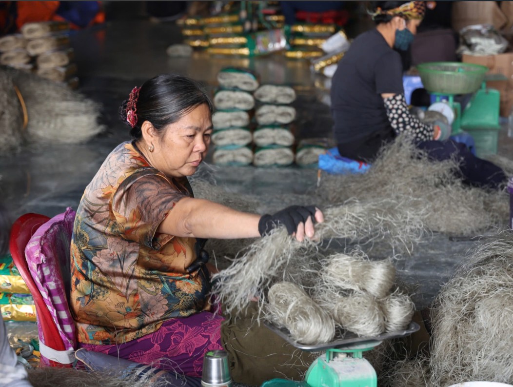 Miến dong làng So "chạy đua" đón Tết, sản lượng gần 100 tấn/tháng- Ảnh 3.