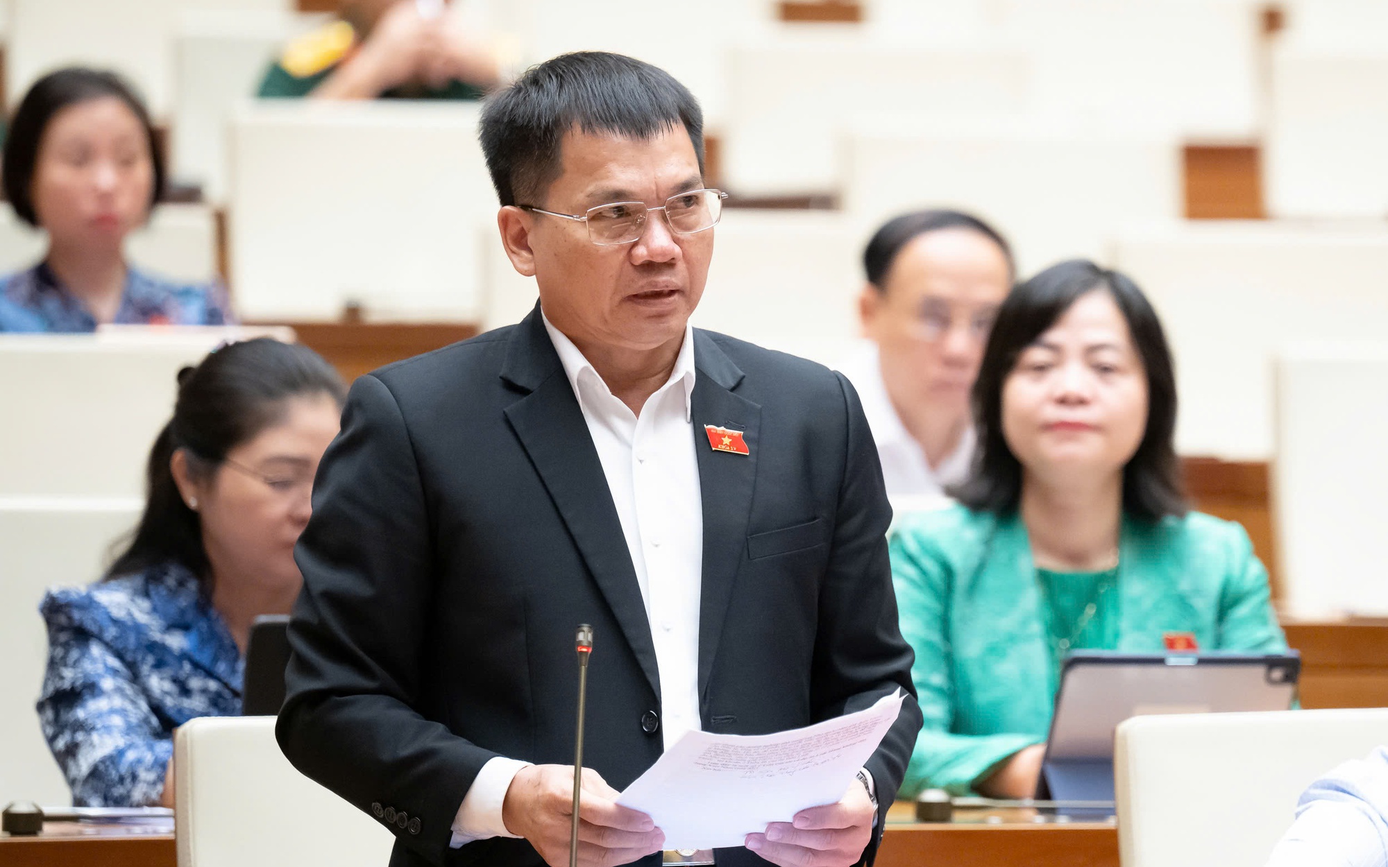 Bản tin 2/10: Ngành học nào có đông sinh viên nhất cả nước? - Ảnh 2.