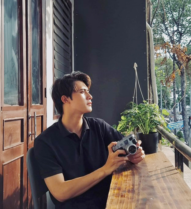 Mỹ nam "đen đủi nhất màn ảnh Việt", nay là cơ phó "đẹp không góc chết" - Ảnh 5.