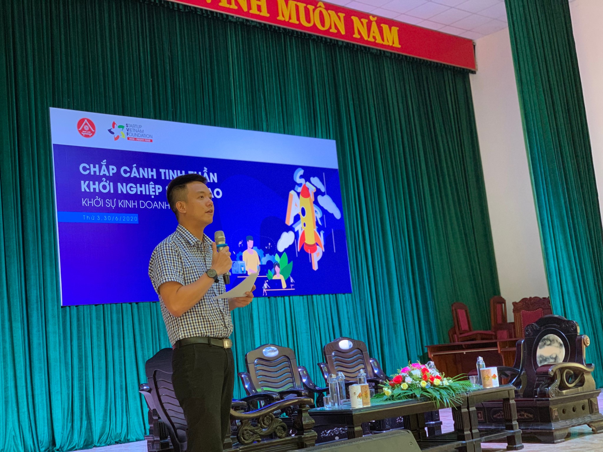 [E] Lê Minh Nhựt và khát vọng đổi mới cùng doanh nông Việt Nam - Ảnh 4.