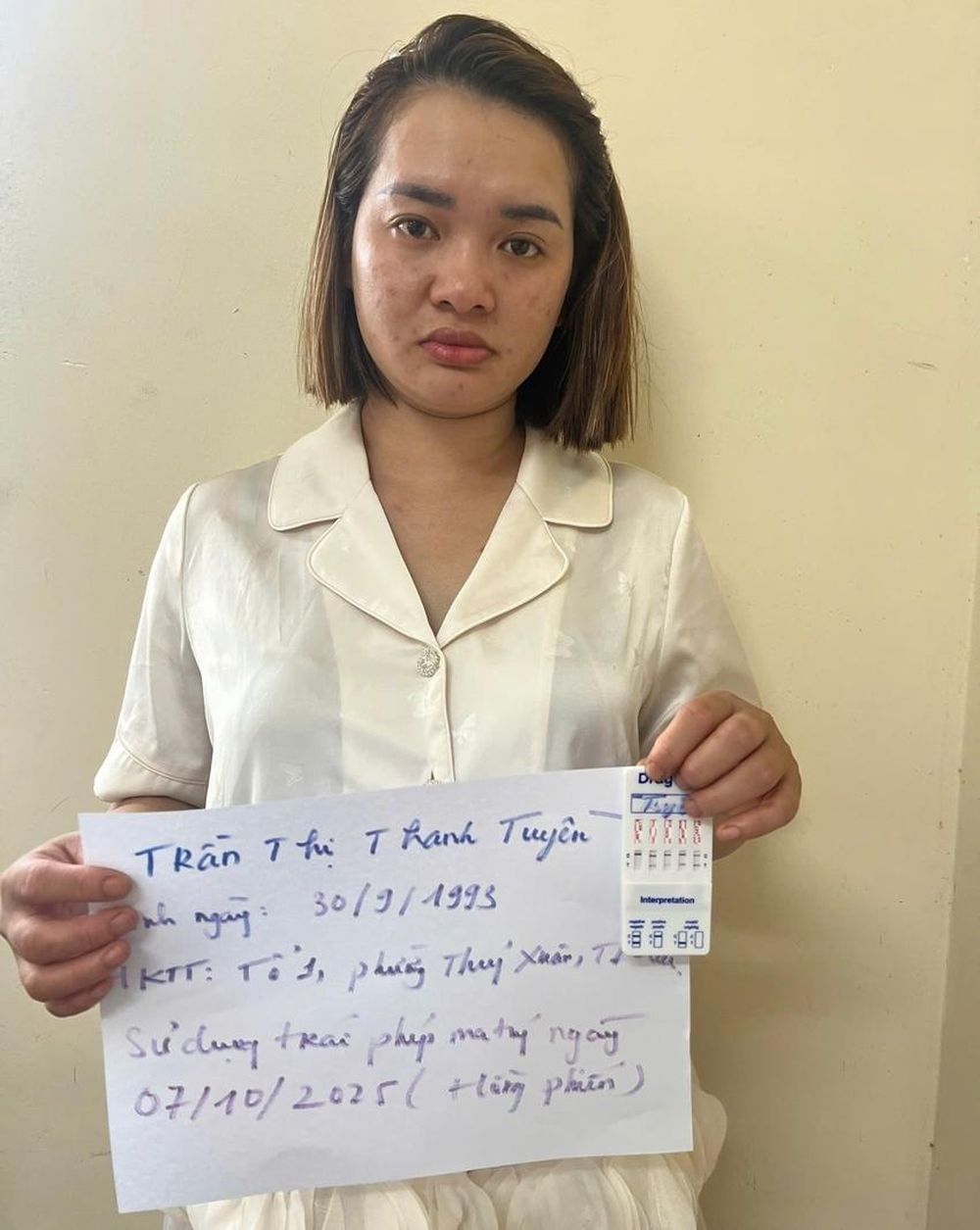 Bắt giữ đối tượng tàng trữ hơn 500 viên ma túy tổng hợp tại Huế- Ảnh 1. Bắt giữ đối tượng tàng trữ hơn 500 viên ma túy tổng hợp tại Huế- Ảnh 1.