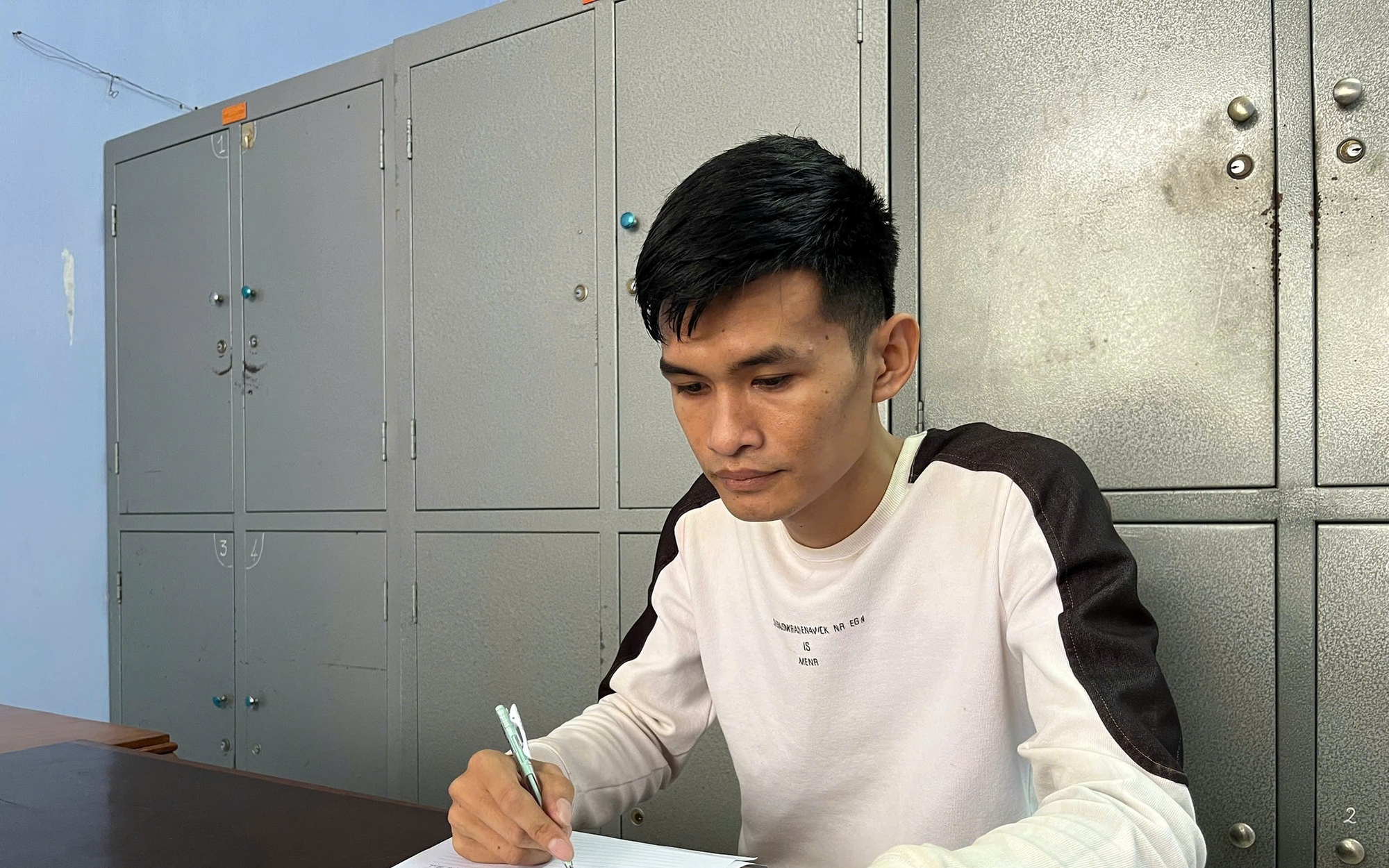 Lừa mua bán đất, người phụ nữ chiếm đoạt hơn 3,5 tỷ đồng - Ảnh 2.