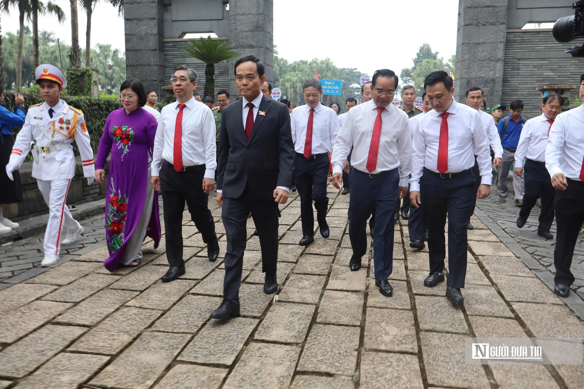 Bí thư Thành ủy Trần Lưu Quang cùng đoàn Đại biểu Đảng bộ tham quan Metro số 1- Ảnh 7.