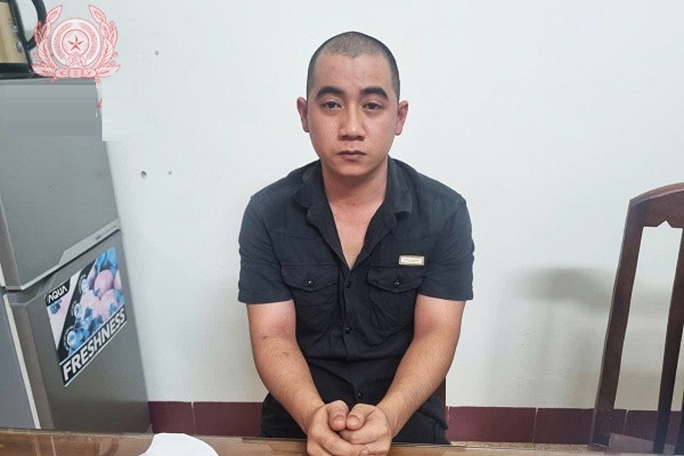 Vụ lái ô tô lao vào quán nhậu khiến người phụ nữ tử vong: Bắt tạm giam đối tượng- Ảnh 2.