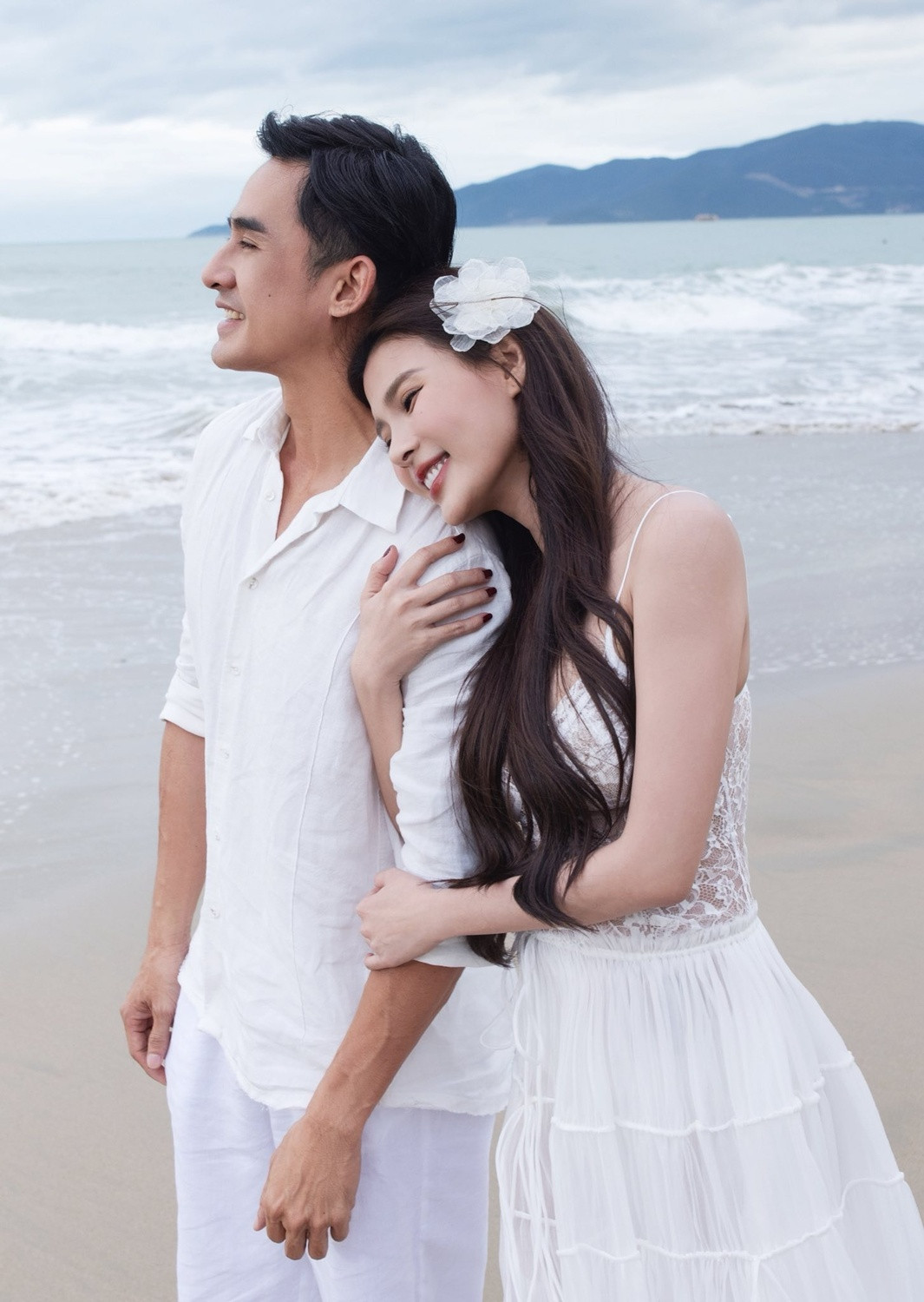 Sắc vóc cuốn hút của nữ diễn viên là "mẹ một con" ở tuổi U40 - Ảnh 11.
