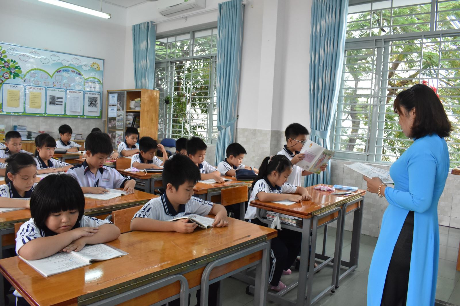 Quy định mới nhất về chính sách thu hút, trọng dụng đối với giáo viên từ 1/1/2026 - Ảnh 1.