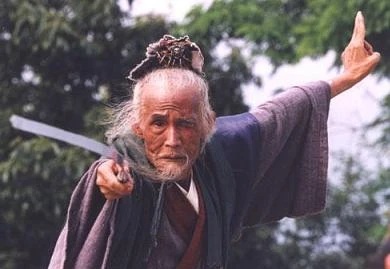 Vị chưởng môn quái dị mỗi lần xuất hiện giang hồ ắt đổ máu - Ảnh 3. Vị chưởng môn quái dị mỗi lần xuất hiện giang hồ ắt đổ máu - Ảnh 2.